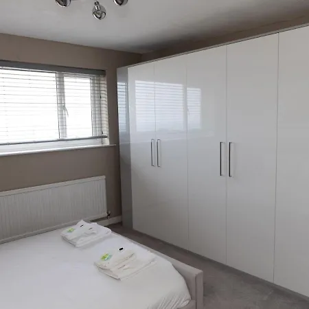 Pass The Keys Amazing 4 Bedroom Property- Hot Tub & Sea Views Nyaraló Scarborough